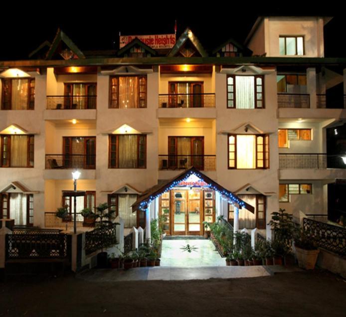Hotel Dalhousie Heights Exteriör bild